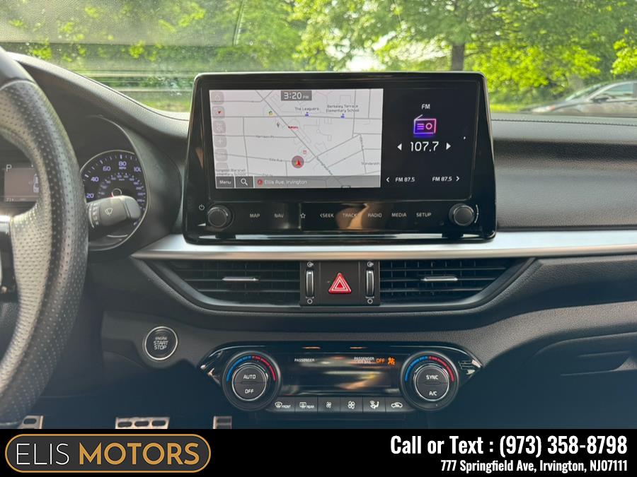 2023 Kia Forte GT-Line IVT photo