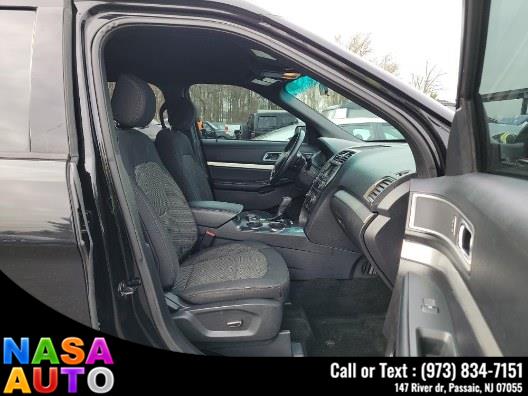2017 Ford Explorer XLT 4WD photo