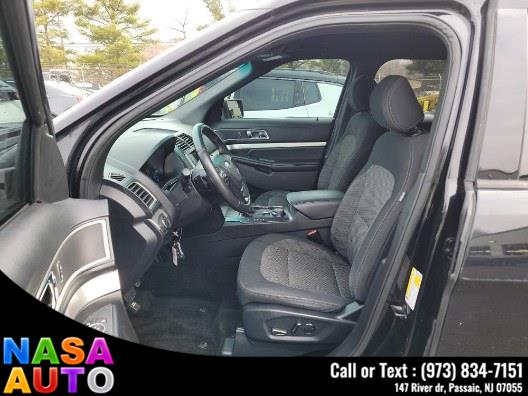 2017 Ford Explorer XLT 4WD photo