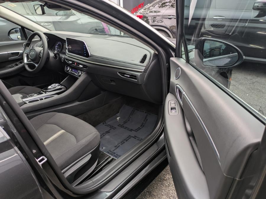 2023 Hyundai Sonata SEL 2.5L *Ltd Avail* photo