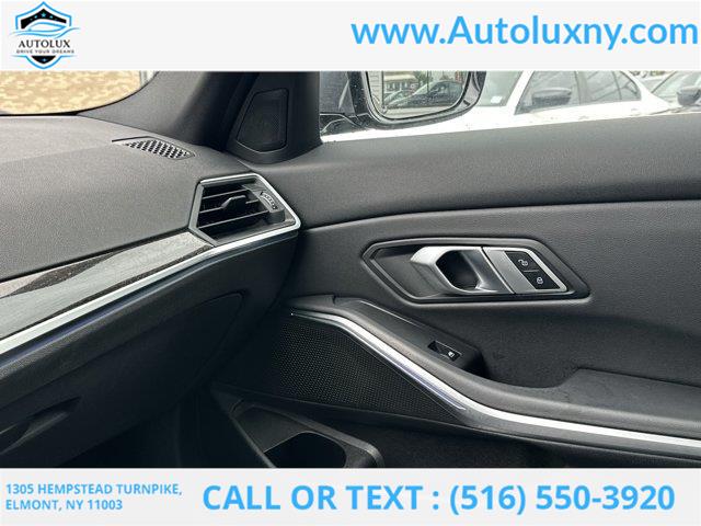 2022 BMW 3-Series 330i xDrive photo