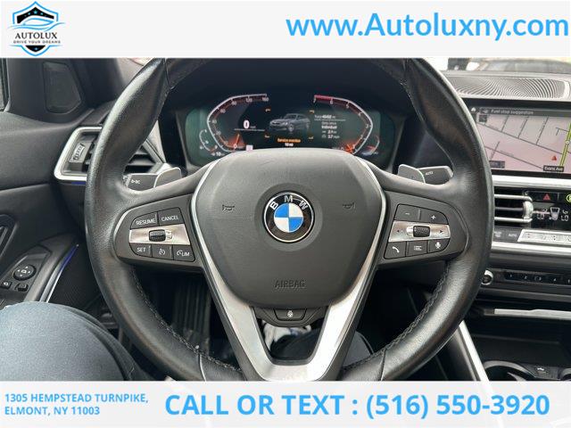 2022 BMW 3-Series 330i xDrive photo