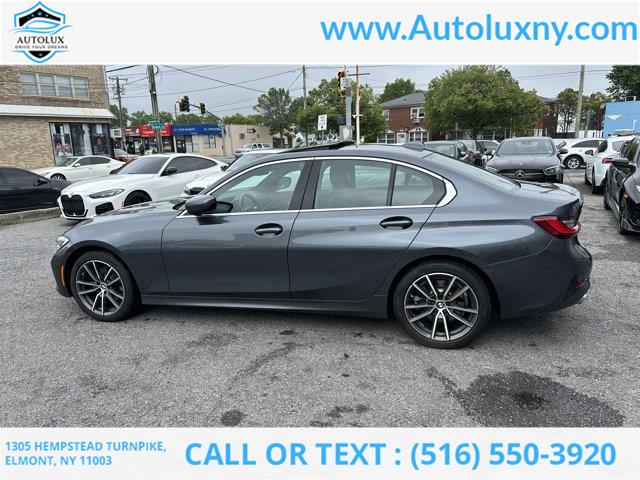 2022 BMW 3-Series 330i xDrive photo