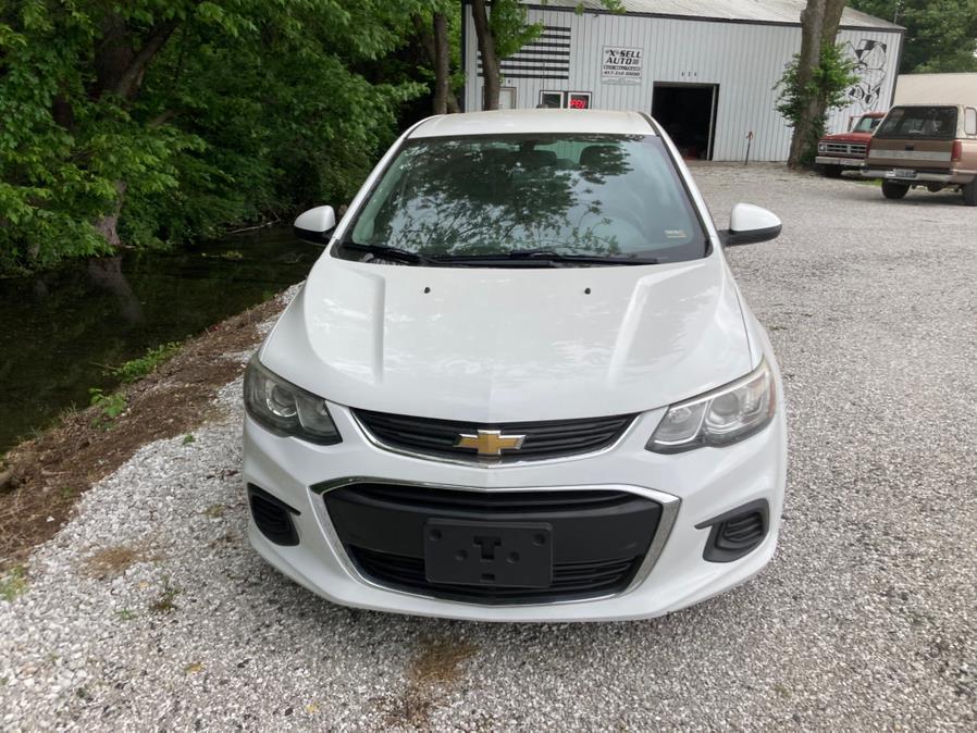 2017 Chevrolet Sonic 4dr Sdn Auto LS photo