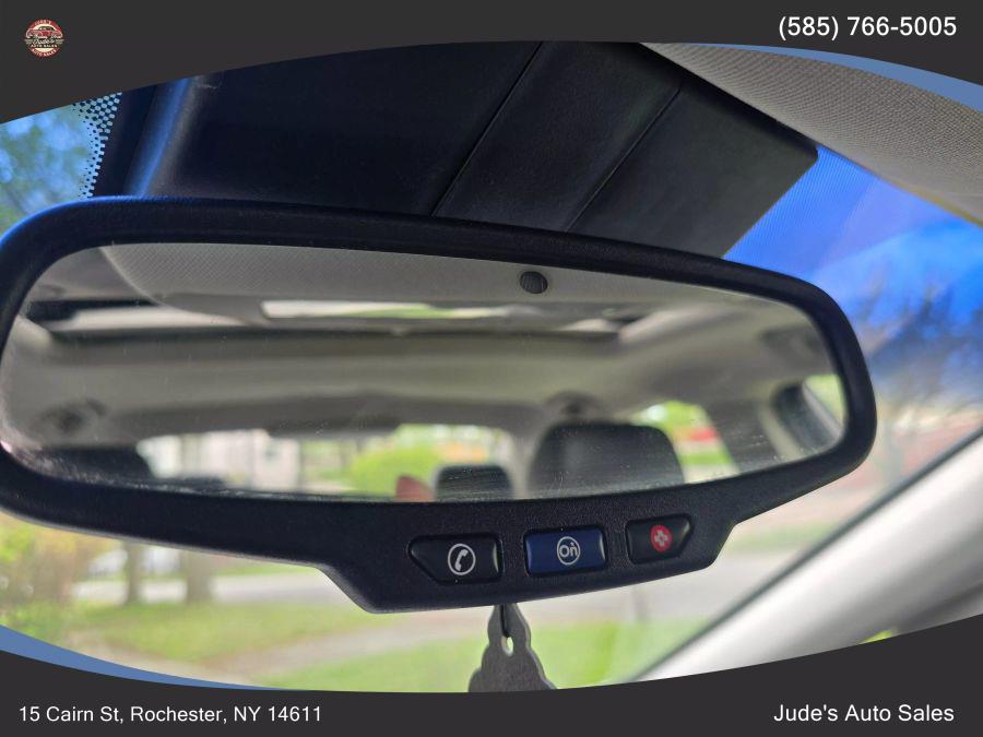 2012 Buick Verano Leather Group photo