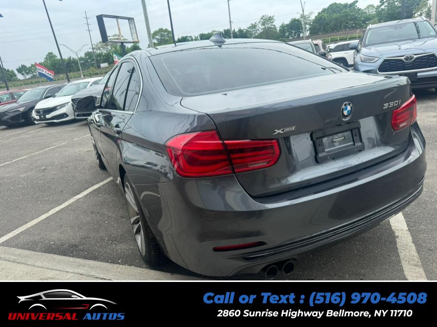 2018 BMW 3-Series 330i xDrive Sedan photo