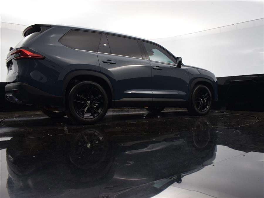 2024 Toyota Grand Highlander Platinum photo