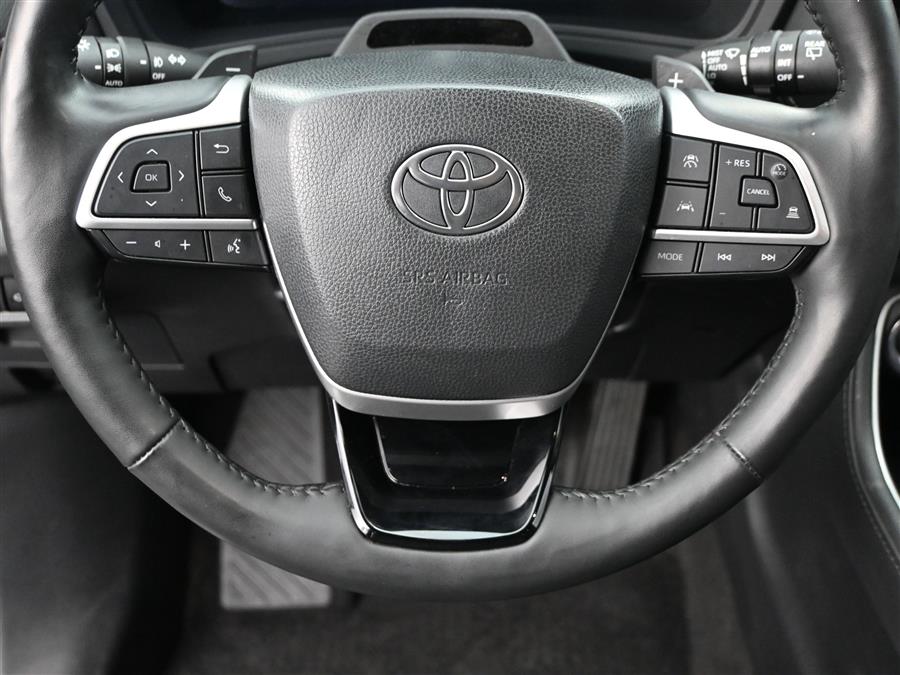 2024 Toyota Grand Highlander Platinum photo