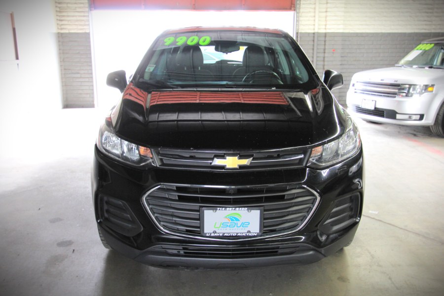 2019 Chevrolet Trax AWD 4dr LS photo