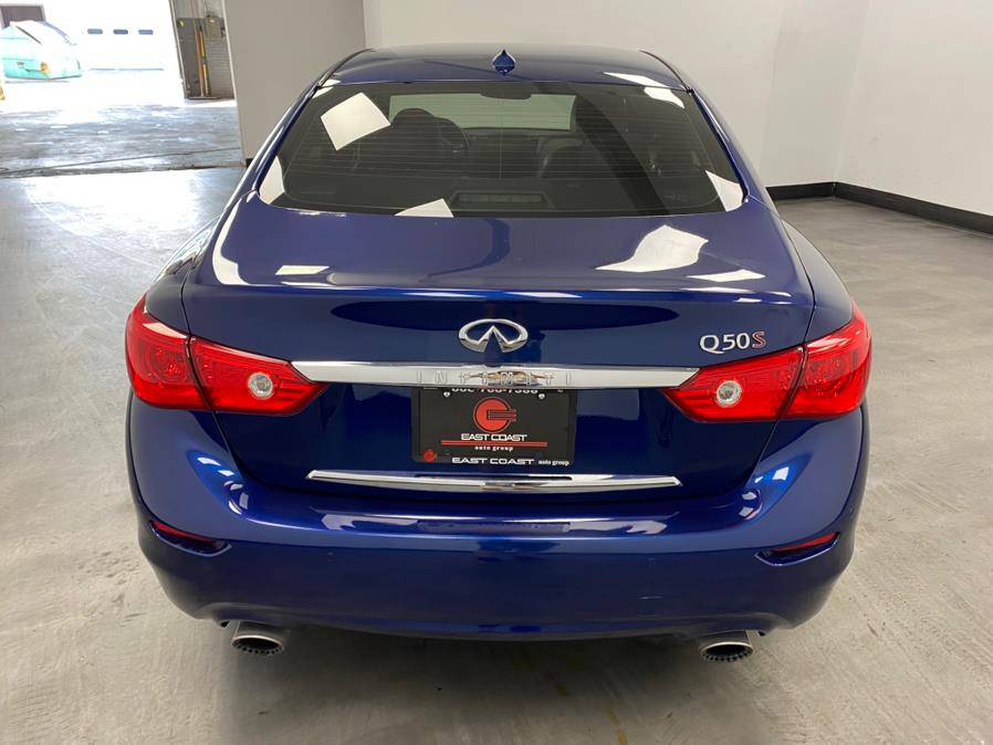 2017 Infiniti Q50 Red Sport 400 RWD photo