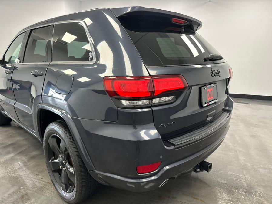 2015 Jeep Grand Cherokee 4WD 4dr Laredo photo