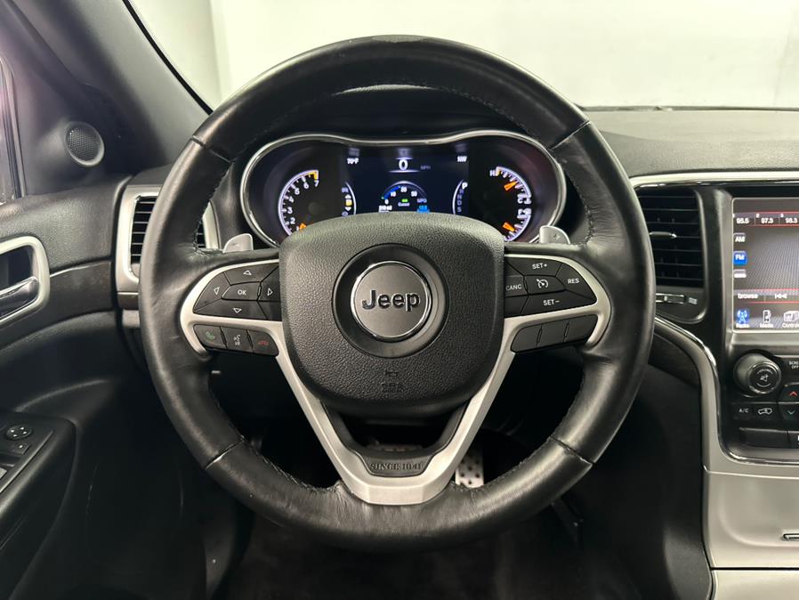 2015 Jeep Grand Cherokee 4WD 4dr Laredo photo