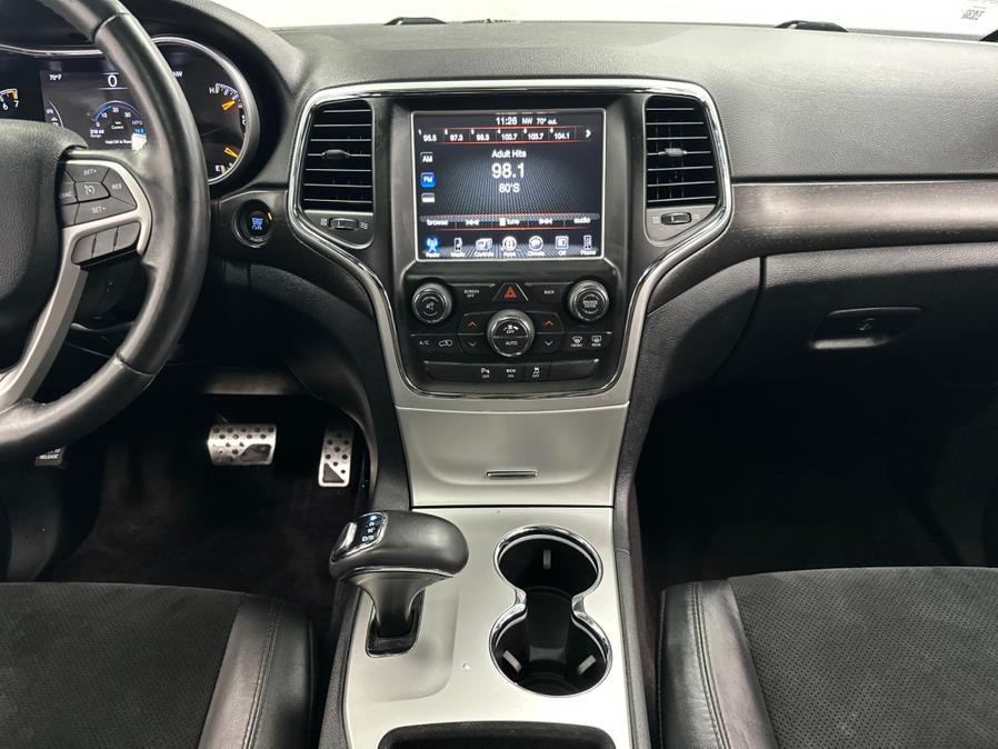 2015 Jeep Grand Cherokee 4WD 4dr Laredo photo