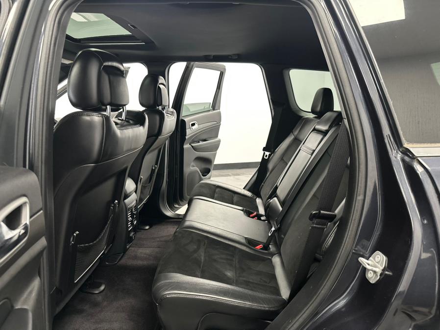 2015 Jeep Grand Cherokee 4WD 4dr Laredo photo