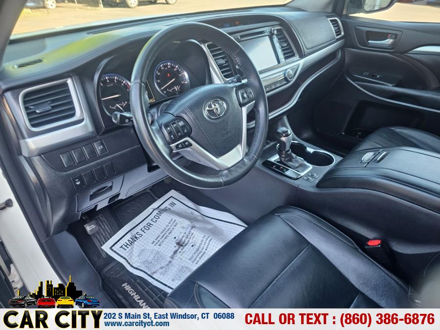 2015 Toyota Highlander AWD 4dr V6 XLE (Natl) photo
