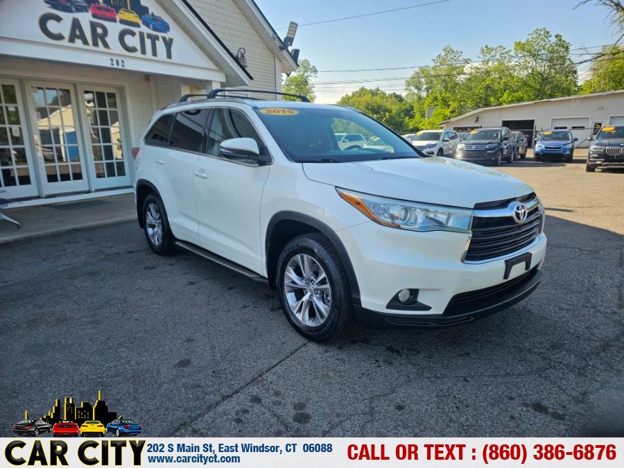 2015 Toyota Highlander AWD 4dr V6 XLE (Natl) photo