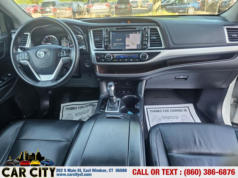 2015 Toyota Highlander AWD 4dr V6 XLE (Natl) photo