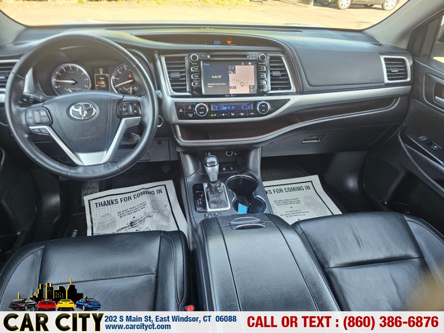 2015 Toyota Highlander AWD 4dr V6 XLE (Natl) photo