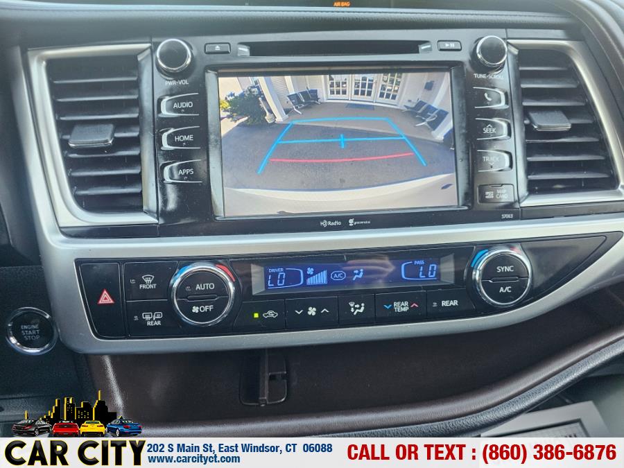 2015 Toyota Highlander AWD 4dr V6 XLE (Natl) photo