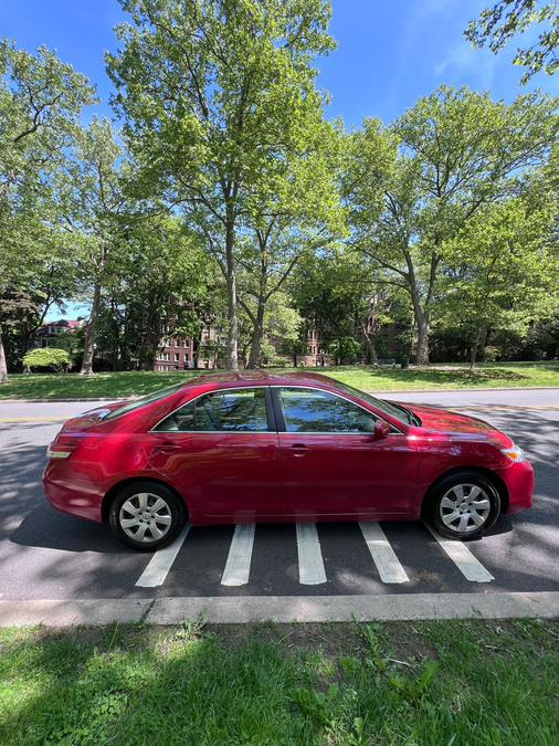 2010 Toyota Camry photo