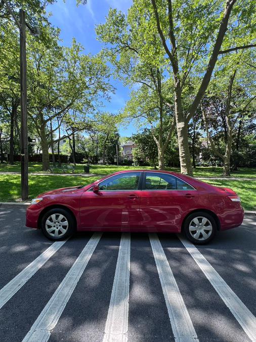 2010 Toyota Camry photo