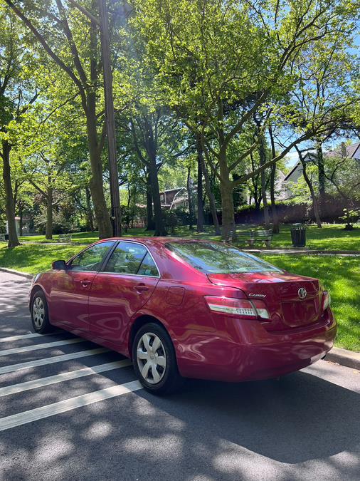 2010 Toyota Camry photo