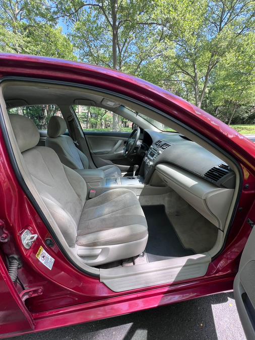 2010 Toyota Camry photo