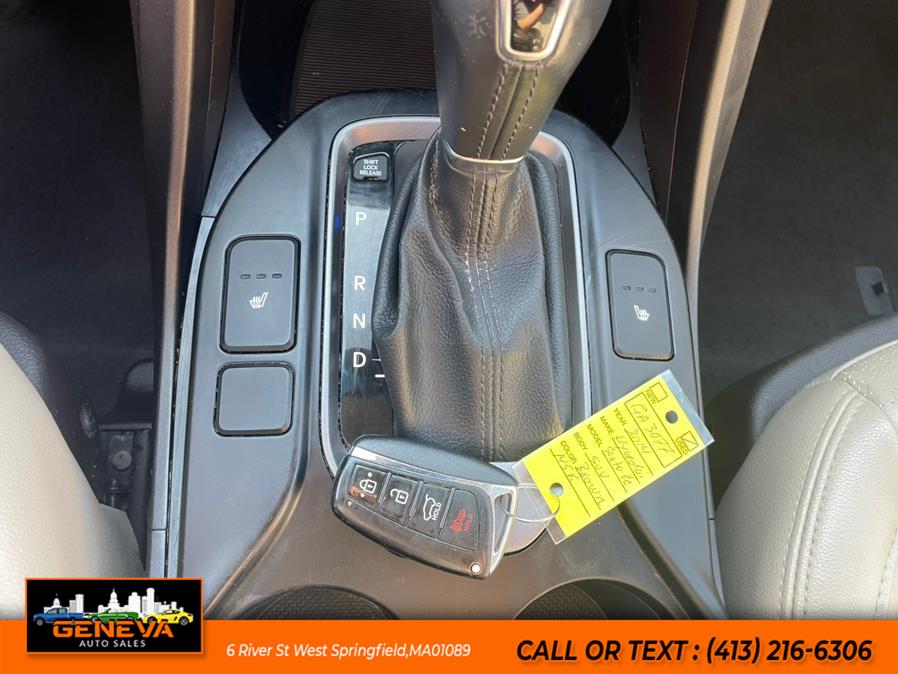 2014 Hyundai Santa Fe Sport 2.0T photo