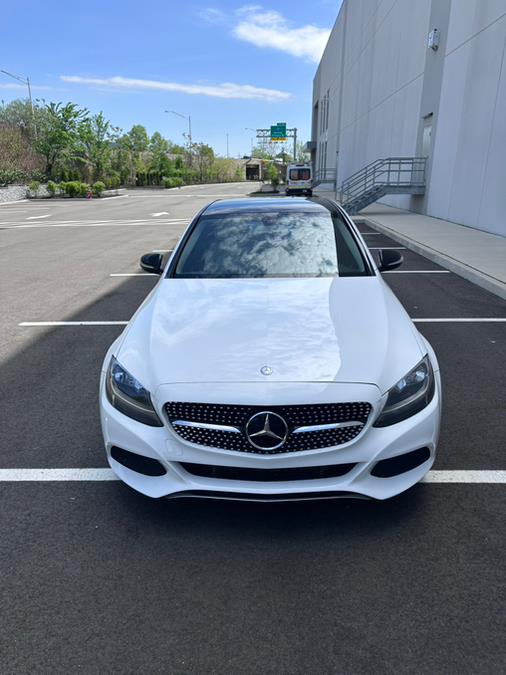 2015 Mercedes-Benz C-Class 4dr Sdn C300 Luxury RWD photo