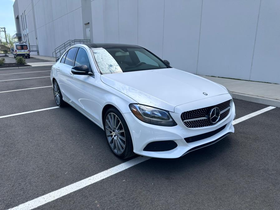 2015 Mercedes-Benz C-Class 4dr Sdn C300 Luxury RWD photo