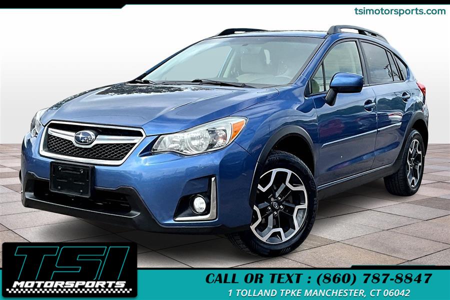 The 2017 Subaru Crosstrek 2.0i Premium CVT photos