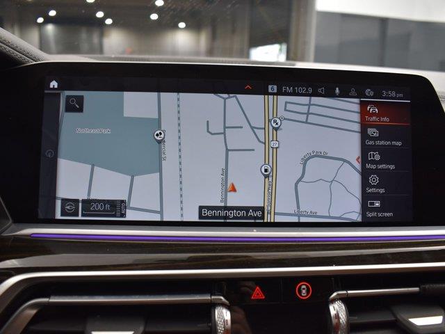 2020 BMW X7 xDrive40i photo