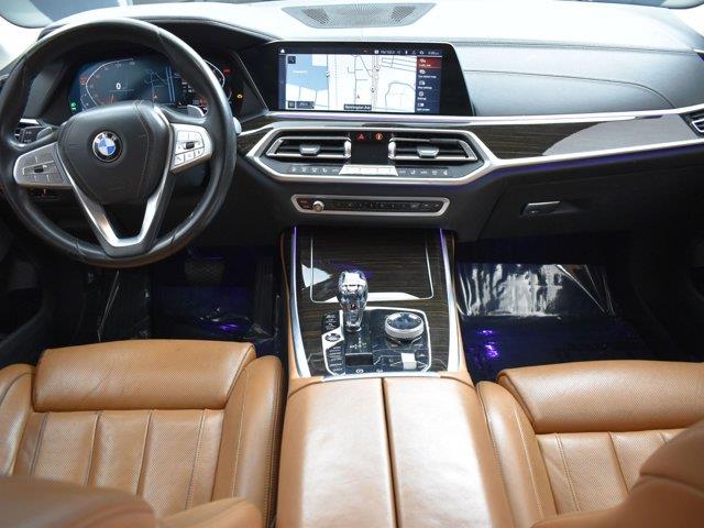 2020 BMW X7 xDrive40i photo