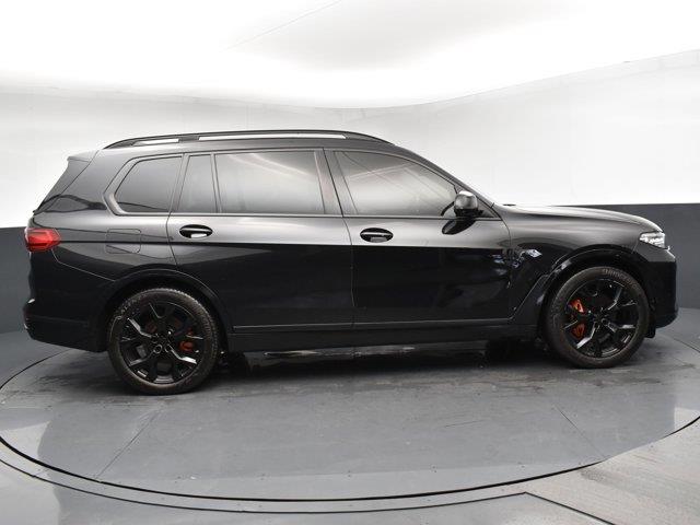 2020 BMW X7 xDrive40i photo