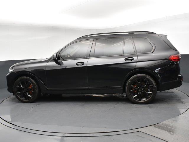 2020 BMW X7 xDrive40i photo
