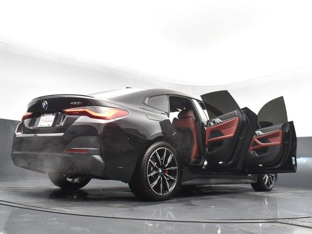 2022 BMW 4 Series 430i photo