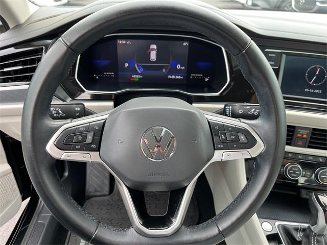 2022 Volkswagen Jetta 1.5T SE photo