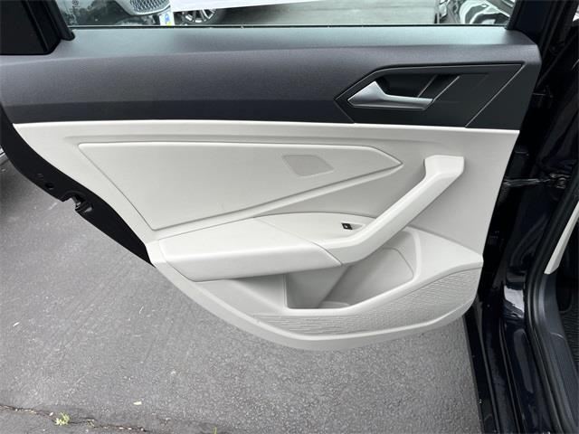 2022 Volkswagen Jetta 1.5T SE photo