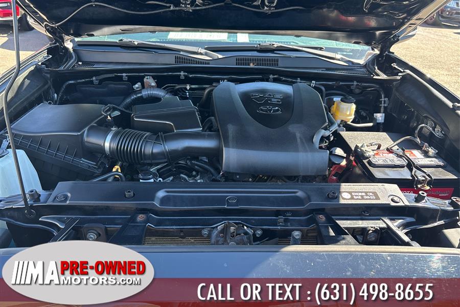 2016 Toyota Tacoma 4WD Double Cab V6 MT TRD Off R photo