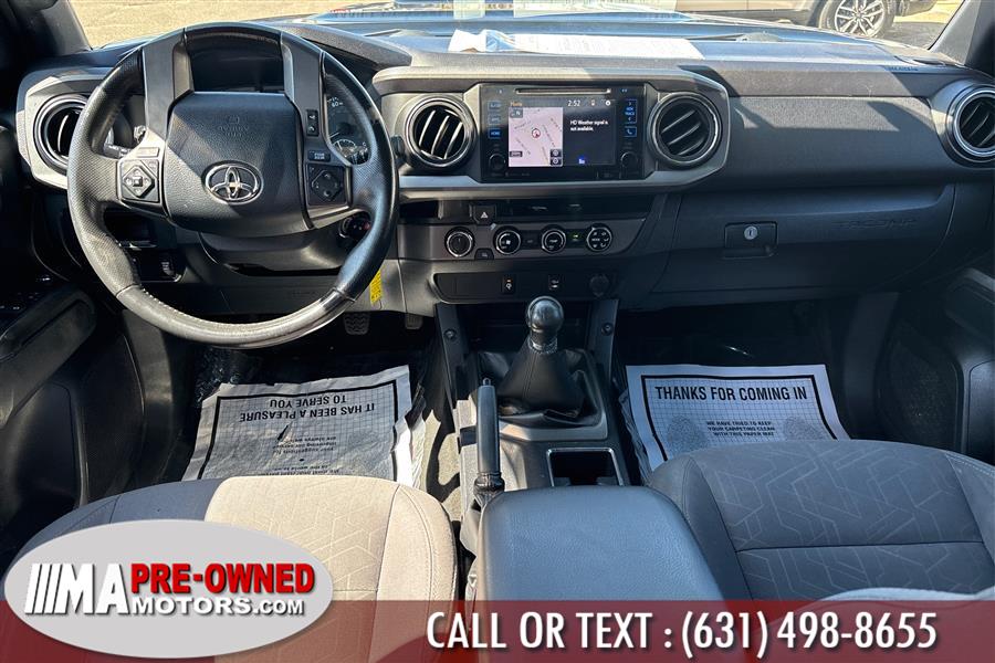 2016 Toyota Tacoma 4WD Double Cab V6 MT TRD Off R photo