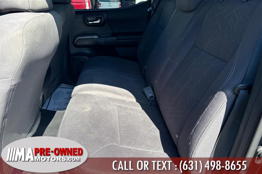 2016 Toyota Tacoma 4WD Double Cab V6 MT TRD Off R photo