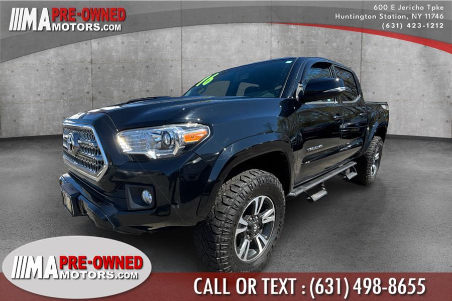 2016 Toyota Tacoma 4WD Double Cab V6 MT TRD Off R photo