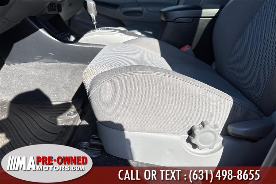 2012 Toyota Tacoma V6 photo