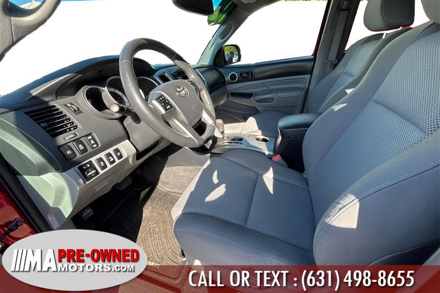 2012 Toyota Tacoma V6 photo