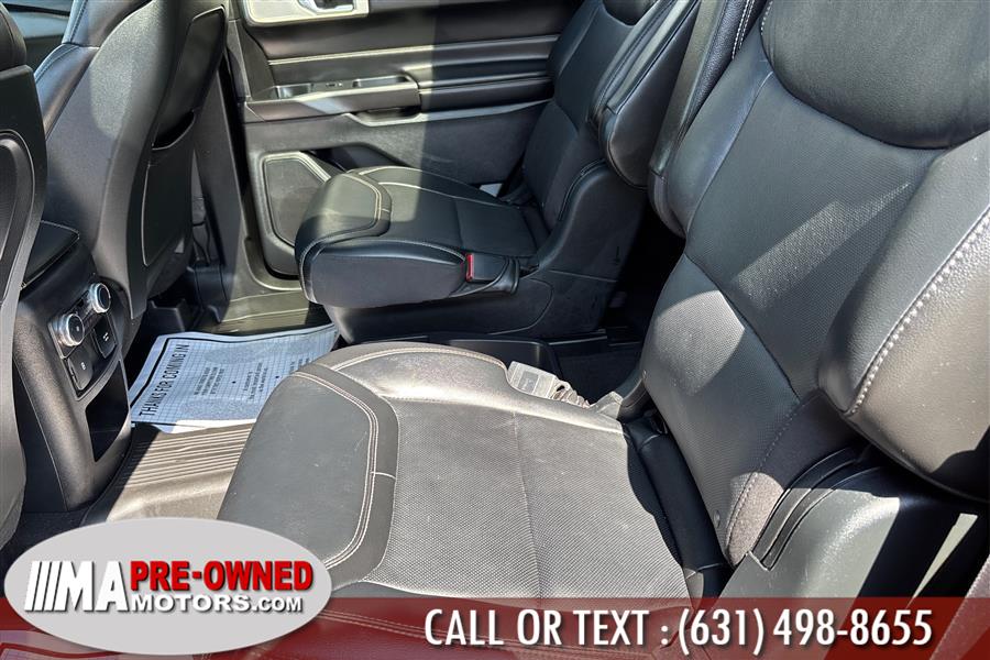 2020 Ford Explorer ST 4WD photo