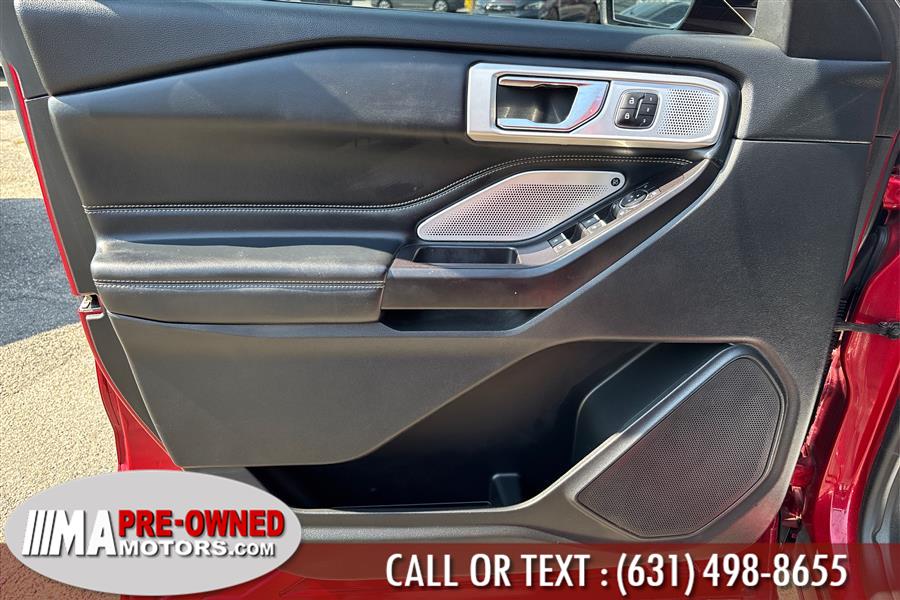 2020 Ford Explorer ST 4WD photo