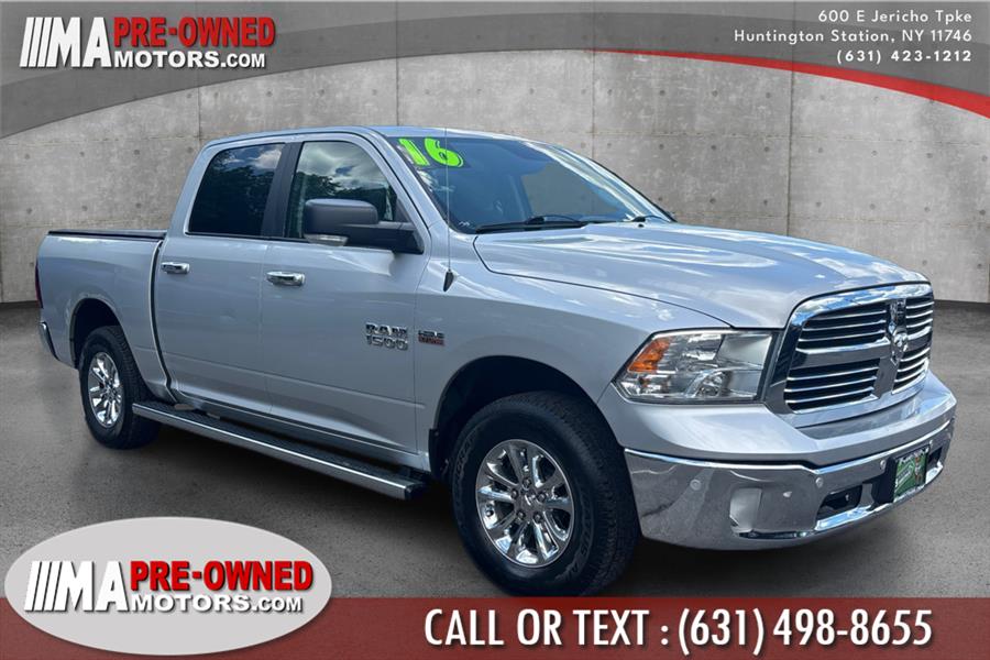 2016 RAM 1500 4WD Crew Cab 140.5
