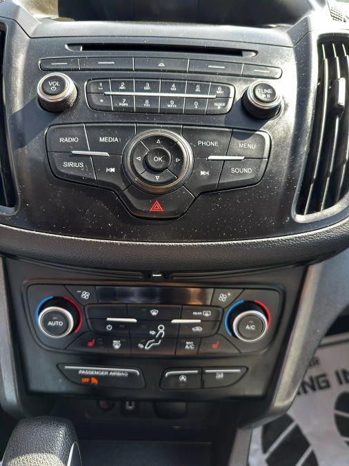 2018 Ford Escape SE Sport Utility 4D photo
