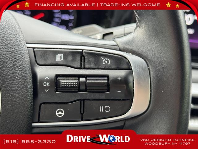 2022 Kia K5 GT-Line photo