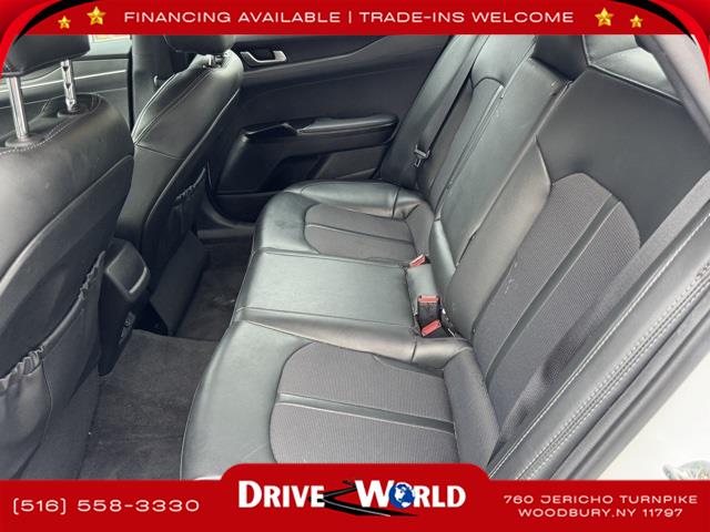 2022 Kia K5 GT-Line photo